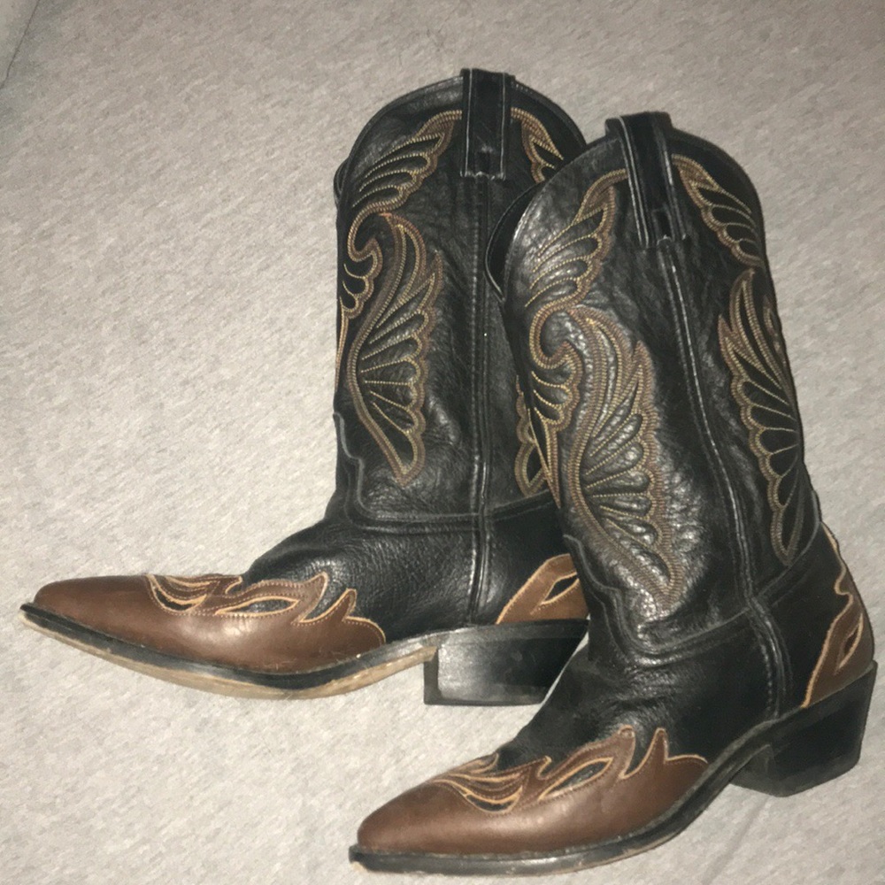 Laredo black and brown cowboy/western boots
